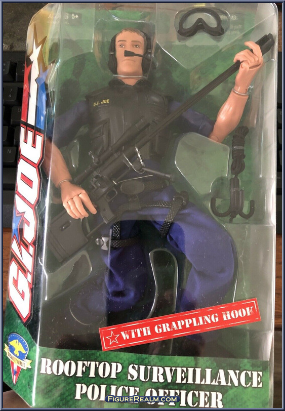 Rooftop Surveillance Police Officer - G.I. Joe - Classic Collection 12  Scale - Basic Series - Hasbro Action Figure