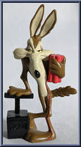 Wile E. Coyote from Looney Tunes - Figurines manufactured by Tyco [Loose]