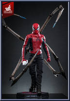Peter Parker (Last Stand Suit) Action Figure