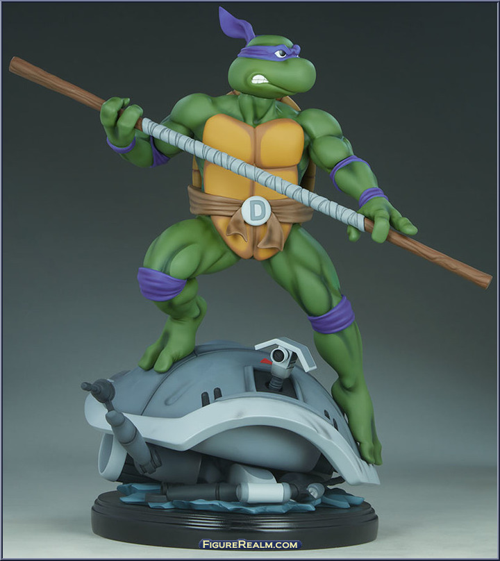 PCS Collectibles Teenage Mutant Ninja Turtles: Donatello 1:8 Scale PVC  Statue, Multicolor