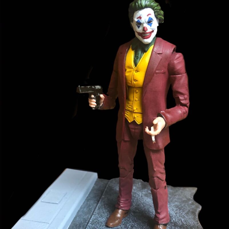 Joaquin Phoenis JOKER (Batman - Movie Style) Custom Action Figure