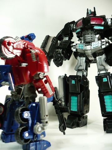 Wfc Darkside Optimus Prime (transformers) Custom Action Figure