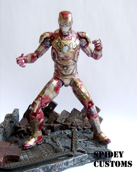 Iron Man Mark 42 Battle Worn (Marvel Legends) Custom Action Figure