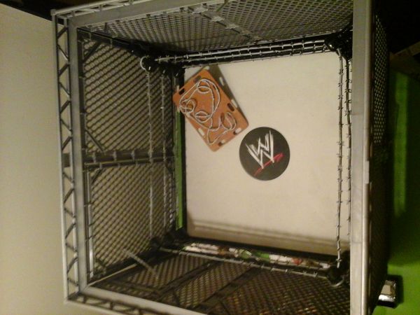 Barbed Wire Steel Cage Match (Wrestling) Custom Diorama / Playset