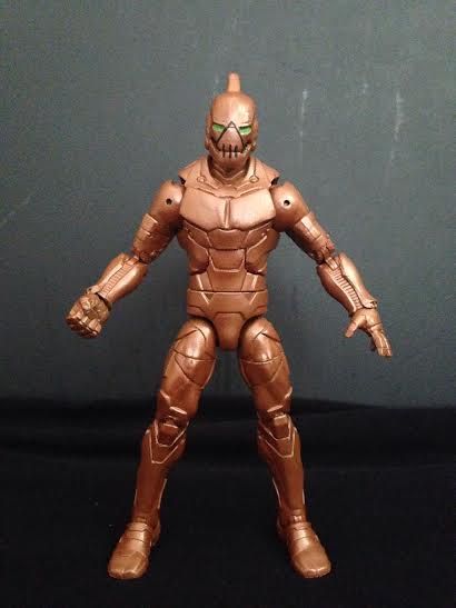 ACTION FIGURE CUSTOMS: Invincible 