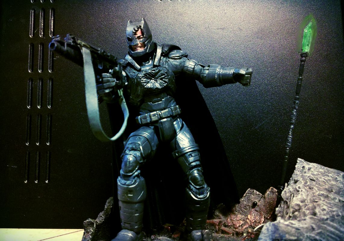 BvS Battle Damaged Armored Batman (Batman - Movie Style) Custom Action  Figure