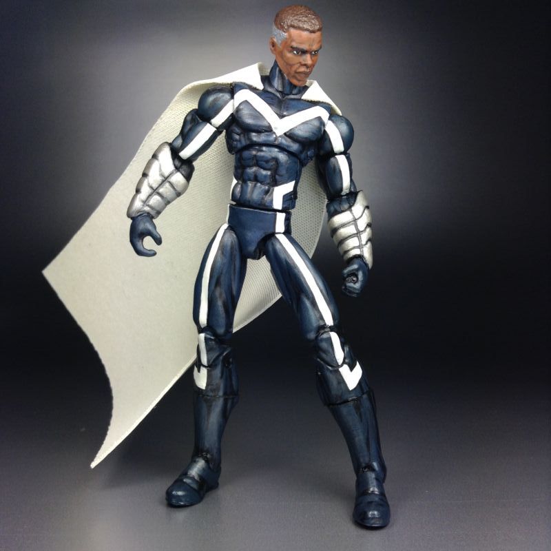 blue marvel statue