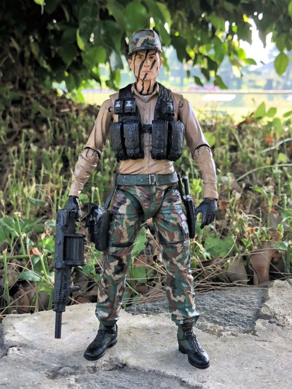 Poncho (Predator) Custom Action Figure