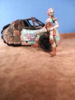 Steel queen & The Queen (Original) Custom Diorama / Playset
